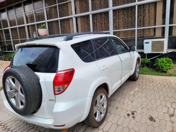 Toyota rav4 2008